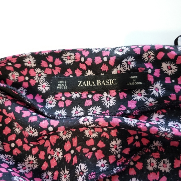 NEW- Zara Floral Ruched Midi Dress Sz.Small - Picture 7 of 8